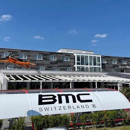 Airporthotel Grenchen Bagian luar foto