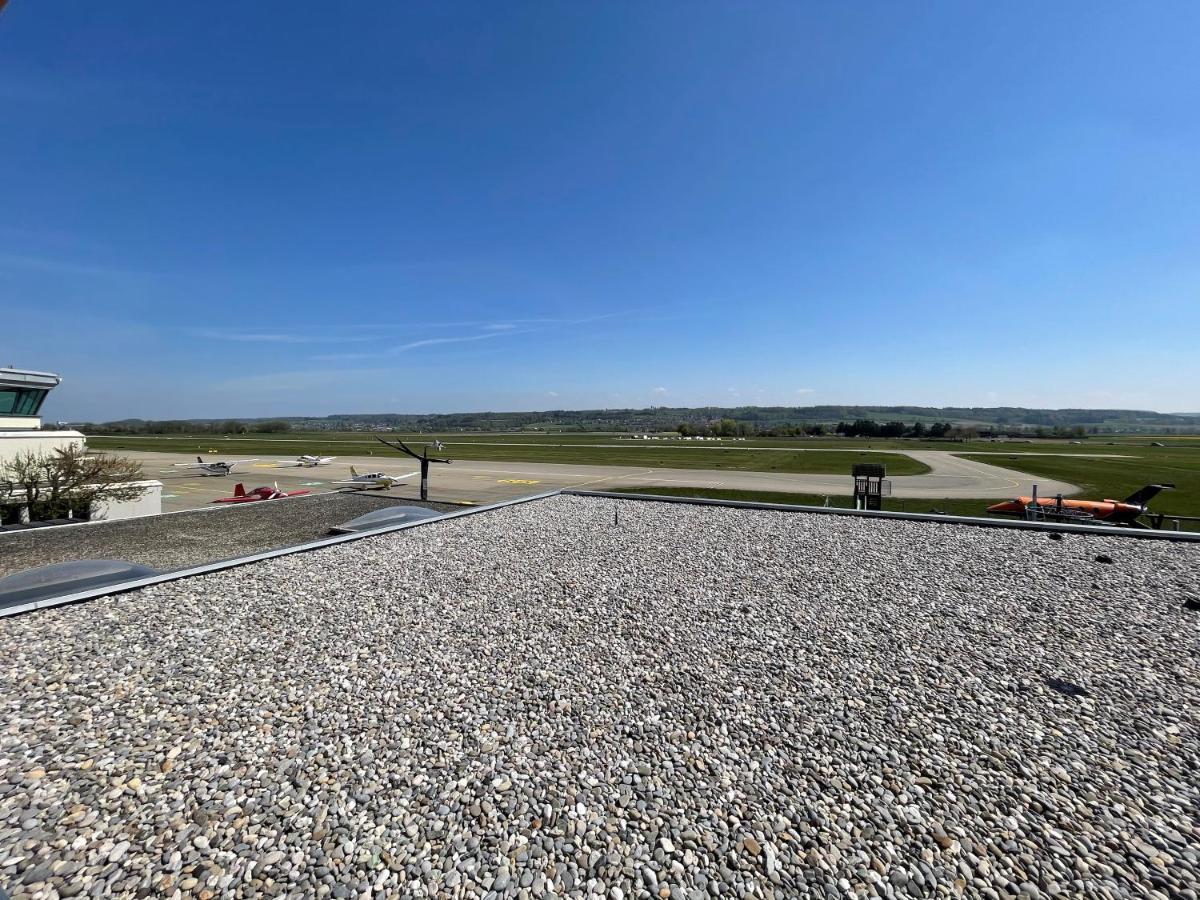 Airporthotel Grenchen Bagian luar foto
