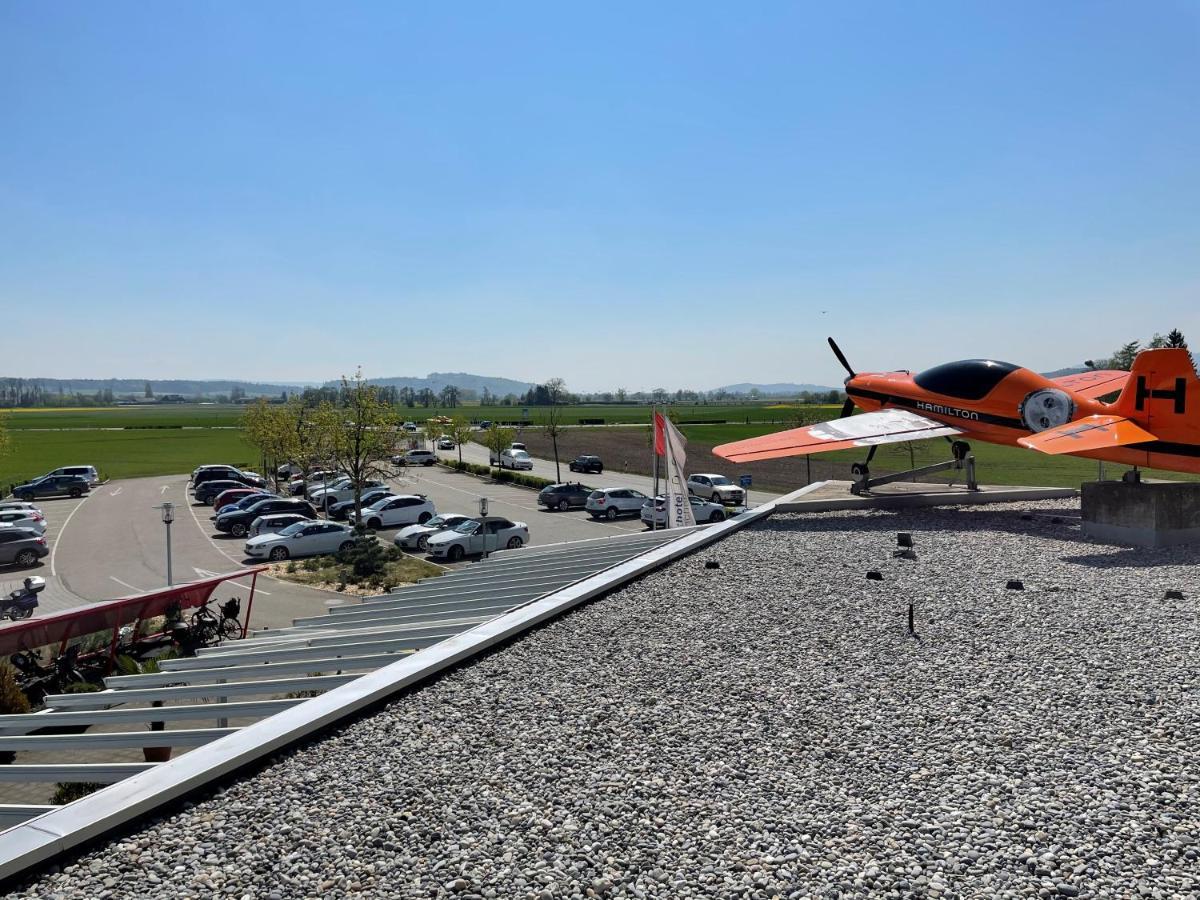 Airporthotel Grenchen Bagian luar foto