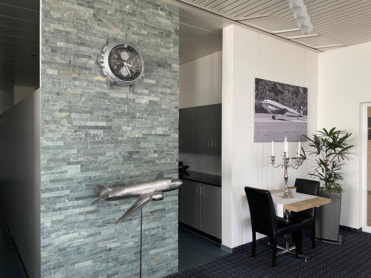 Airporthotel Grenchen Bagian luar foto