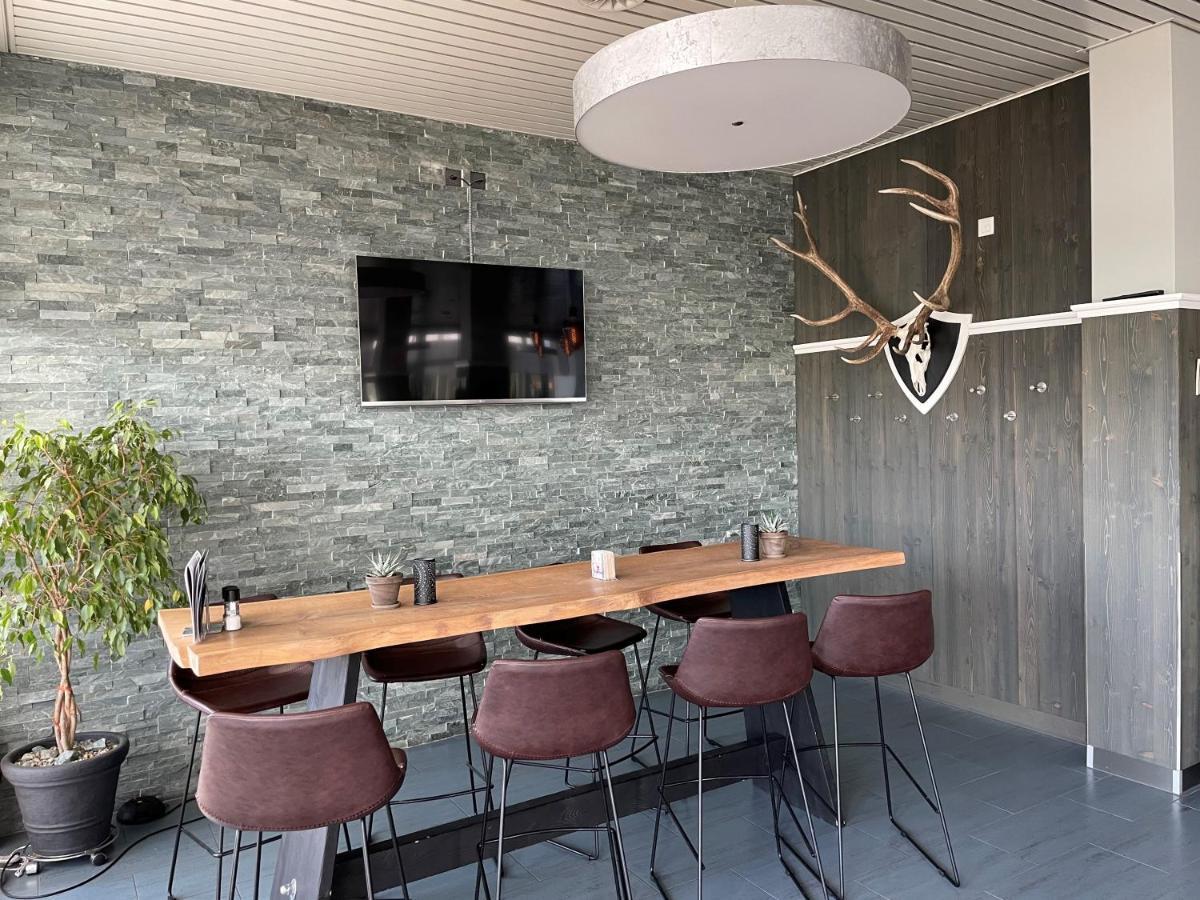 Airporthotel Grenchen Bagian luar foto
