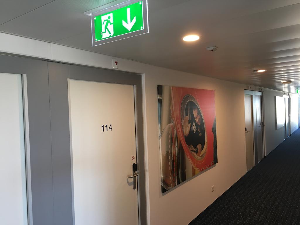Airporthotel Grenchen Bagian luar foto
